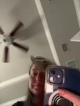 Vivian MayXxX online show from 02/12/26, 07:20