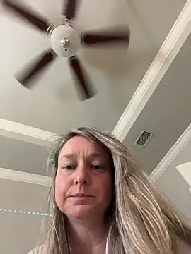 Vivian MayXxX online show from 03/31/26, 05:57