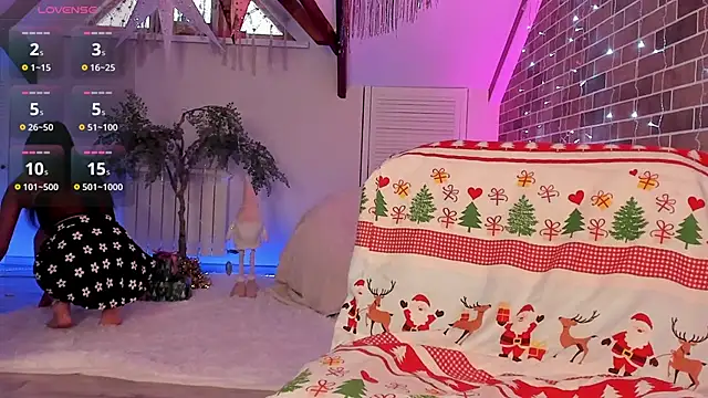 AzaliaSwallows online show from 12/22/25, 12:02