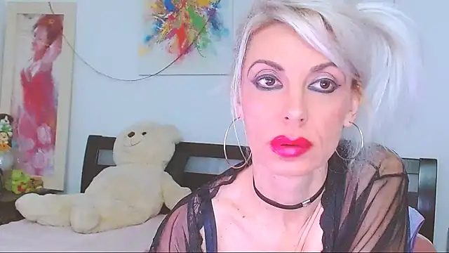 HoneyLara online show from 01/11/26, 11:43