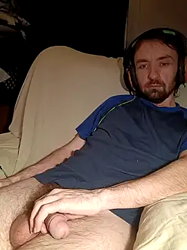 Snapshot of ShadowyTube chatting on 12/16/24, 04:16 ShadowyTube online show from 12/16/24, 04:16