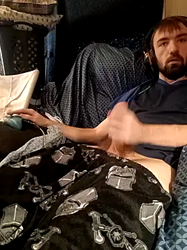 Snapshot of ShadowyTube chatting on 01/07/25, 04:16 ShadowyTube online show from 01/07/25, 04:16