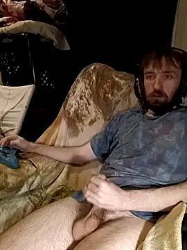 Snapshot of ShadowyTube chatting on 01/31/25, 08:01 ShadowyTube online show from 01/31/25, 08:01