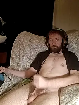 Snapshot of ShadowyTube chatting on 02/06/25, 05:14 ShadowyTube online show from 02/06/25, 05:14