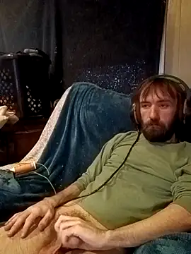 Snapshot of ShadowyTube chatting on 02/16/25, 11:48 ShadowyTube online show from 02/16/25, 11:48