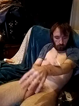 Snapshot of ShadowyTube chatting on 02/18/25, 10:27 ShadowyTube online show from 02/18/25, 10:27