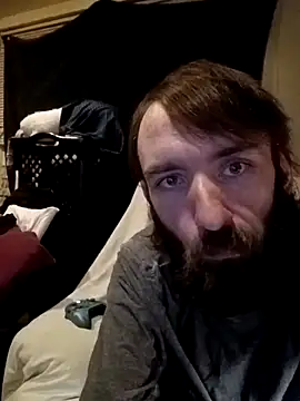 Snapshot of ShadowyTube chatting on 03/19/25, 04:14 ShadowyTube online show from 03/19/25, 04:14