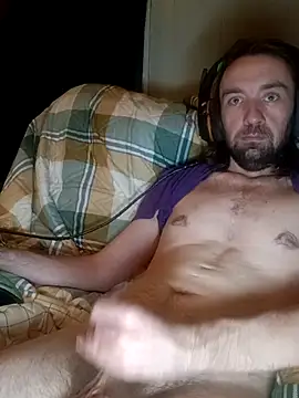 Snapshot of ShadowyTube chatting on 09/26/25, 01:42 ShadowyTube online show from 09/26/25, 01:42