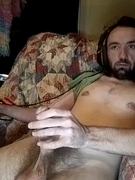 Snapshot of ShadowyTube chatting on 09/26/25, 11:31 ShadowyTube online show from 09/26/25, 11:31