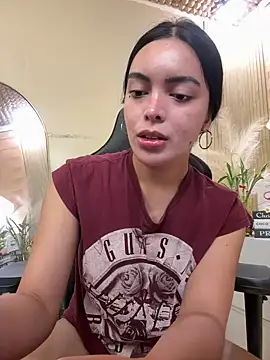 HotstuffCherrySummer online show from 04/21/26, 08:20