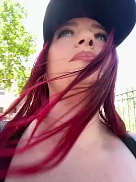 Alexsia riley online show from 05/13/26, 10:23