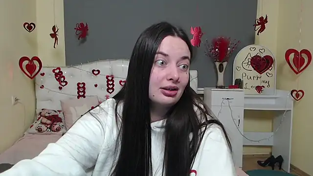 MilanaPrice online show from 02/15/26, 07:05