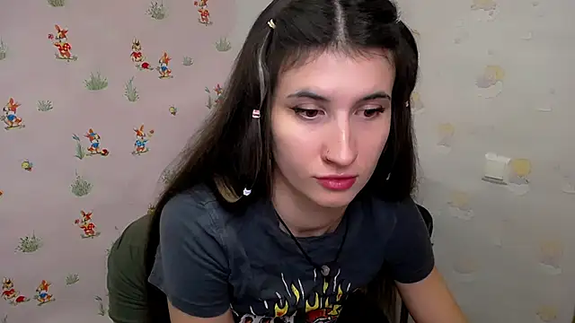 MaryEm976 online show from 12/22/25, 09:06