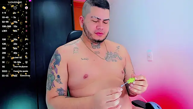 Thomas chubbyxhot online show from 10/26/25, 06:08