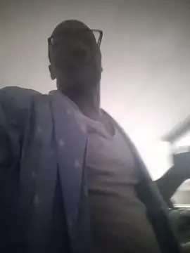 PartyAnimalfreak online show from 12/05/25, 03:41