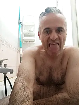 Snapshot of pussylove39 chatting on 09/28/25, 09:42 pussylove39 online show from 09/28/25, 09:42