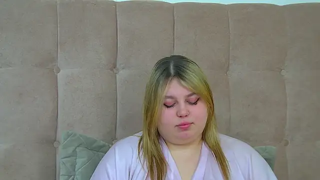 LillianKim online show from 02/08/26, 06:44