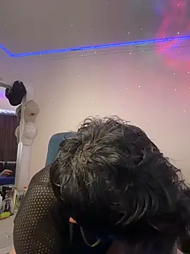 Snapshot of strongboy_ chatting on 02/09/26, 09:19 strongboy online show from 02/09/26, 09:19