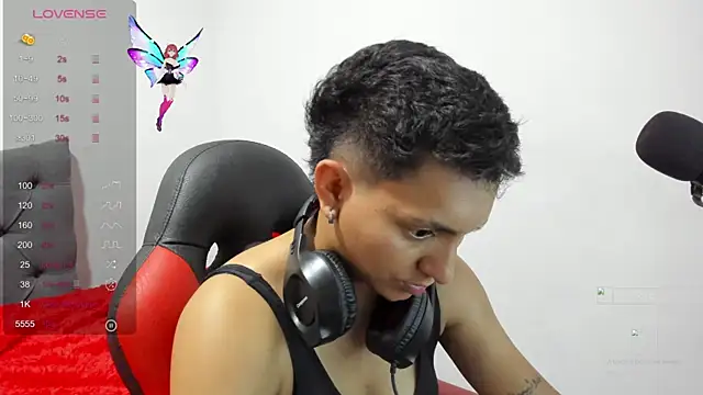 julya smith69 online show from 09/24/25, 10:57