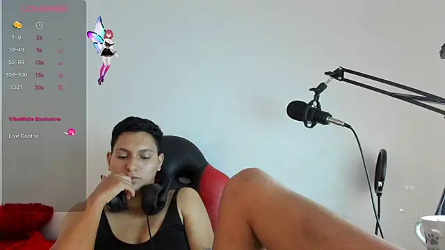 julya smith69 online show from 10/01/25, 02:23