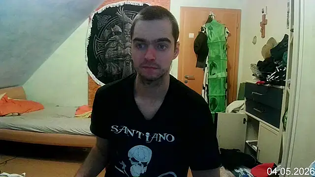 Chris23547 online show from 05/04/26, 04:47
