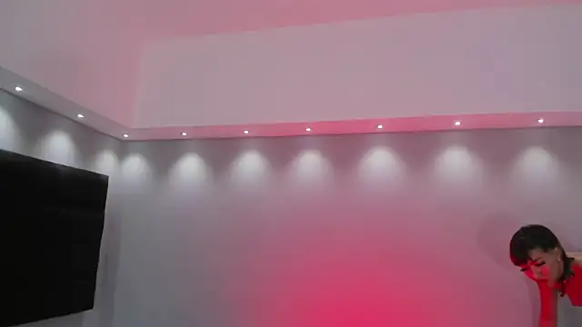 Snapshot of xGenesis_Miller_ chatting on 02/06/25, 08:07 xGenesis Miller online show from 02/06/25, 08:07