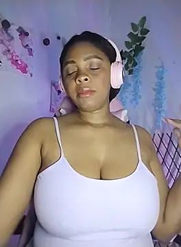 collegechica online show from 10/02/25, 07:15