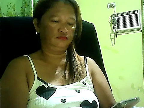 hott scarlett online show from 12/17/25, 09:32