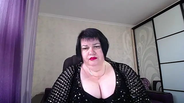JuicyLady Di online show from 09/27/25, 04:39