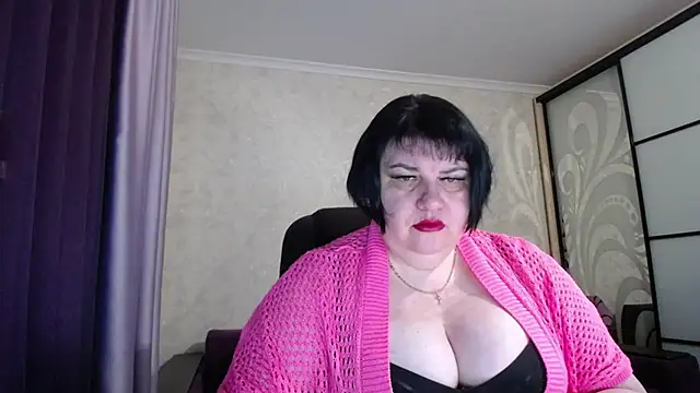 JuicyLady Di online show from 01/19/26, 05:00