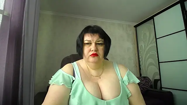 JuicyLady Di online show from 03/12/26, 05:57