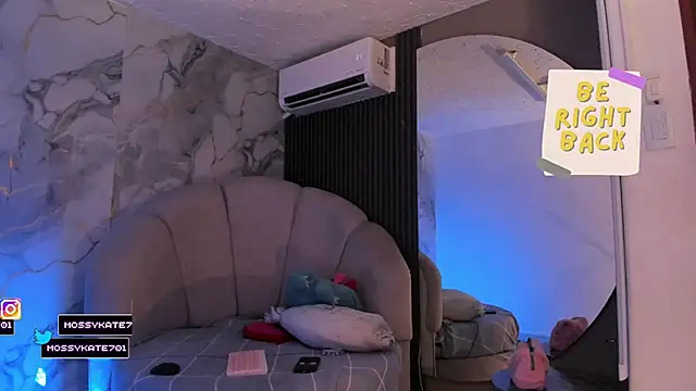 Katemoss70 online show from 03/10/26, 12:43