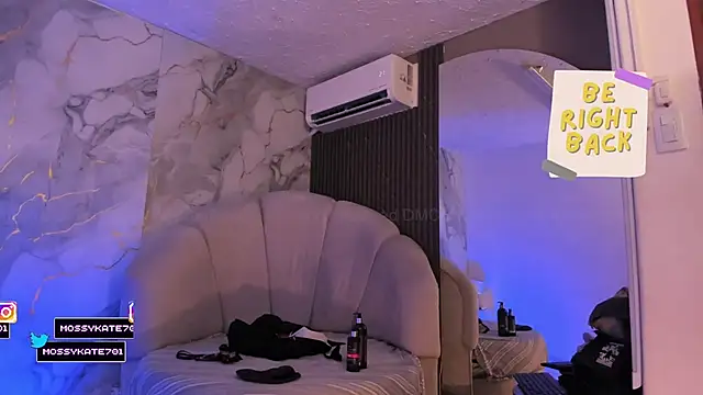 Katemoss70 online show from 04/30/26, 12:33