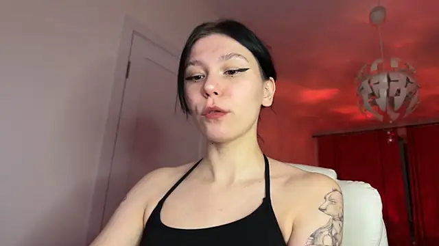 pinkdolly18 online show from 02/01/25, 10:23