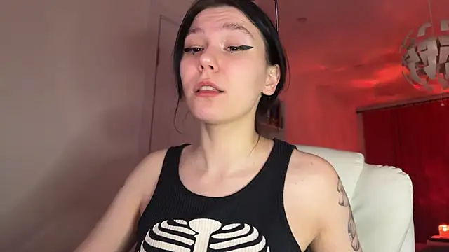 pinkdolly18 online show from 02/20/25, 09:53