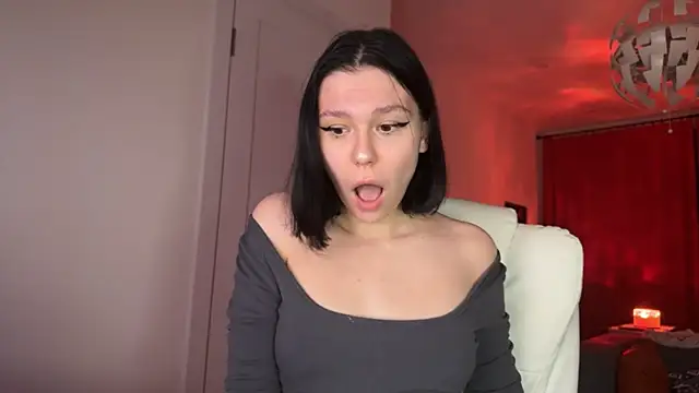 pinkdolly18 online show from 03/09/25, 10:30