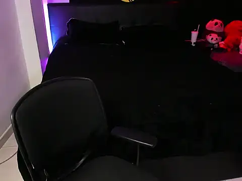 lia minami online show from 04/21/26, 02:51