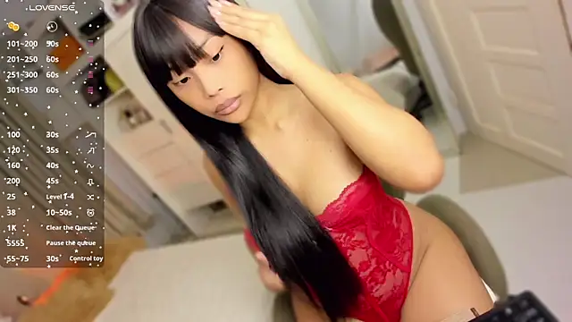 Snapshot of venusangelicxx chatting on 02/18/26, 01:56 venusangelicxx online show from 02/18/26, 01:56