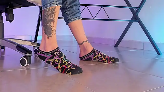 ArchieCollins online show from 11/29/25, 09:29