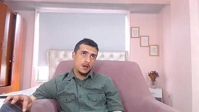 ryan maxy online show from 03/05/25, 07:38