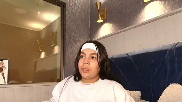 EmilyQueen3x online show from 03/20/26, 01:27