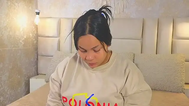 EmilyQueen3x online show from 05/31/26, 01:40