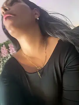 ArielleMillerr online show from 09/26/25, 05:39