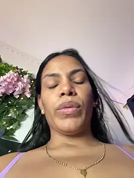 ArielleMillerr online show from 10/08/25, 05:43