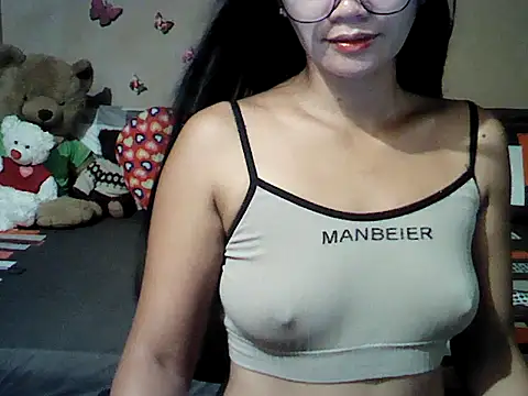 Mia Rein online show from 07/15/26, 01:49