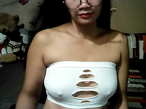Mia Rein online show from 07/16/26, 02:01