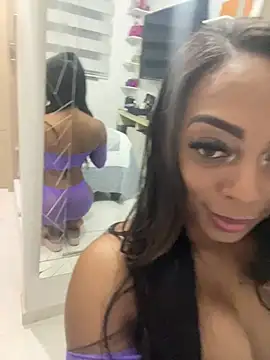 Snapshot of Amber_Parker chatting on 03/12/25, 05:57 Amber Parker online show from 03/12/25, 05:57