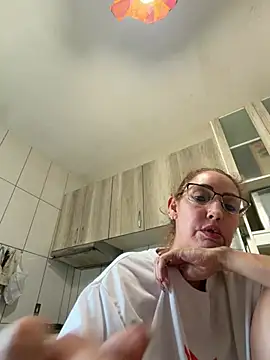 Snapshot of RAIRAsexy chatting on 01/15/26, 09:25 RAIRAsexy online show from 01/15/26, 09:25