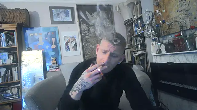 Snapshot of iamsex6969 chatting on 12/16/25, 08:58 iamsex6969 online show from 12/16/25, 08:58