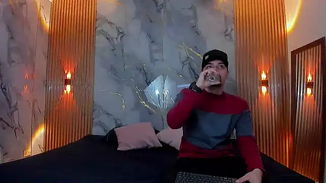 Pleasure Vibes23 online show from 02/28/25, 09:12